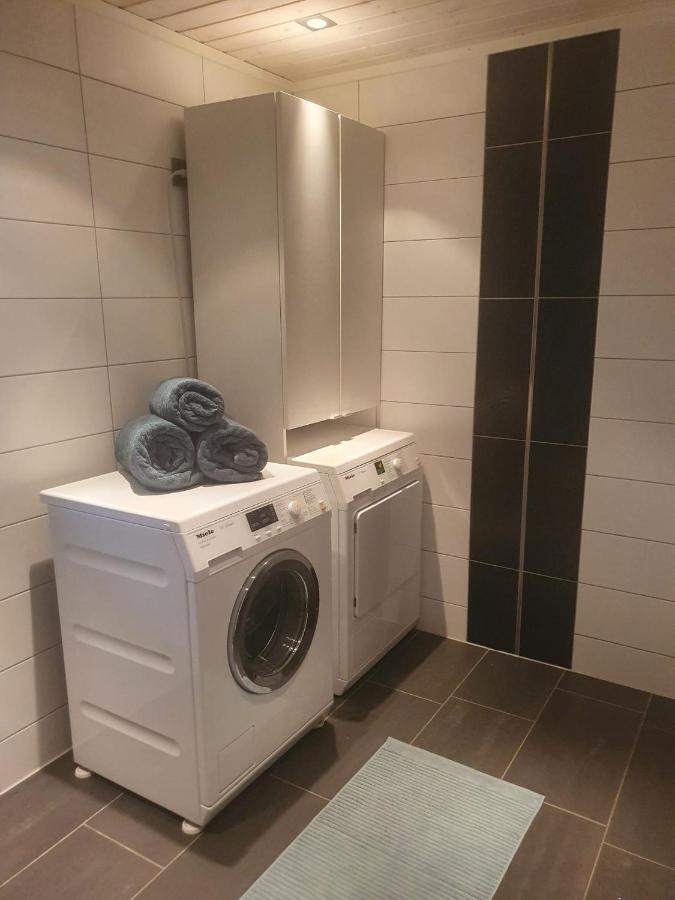 Idyllisk sjøhus på Naurstad Bodö Exteriör bild
