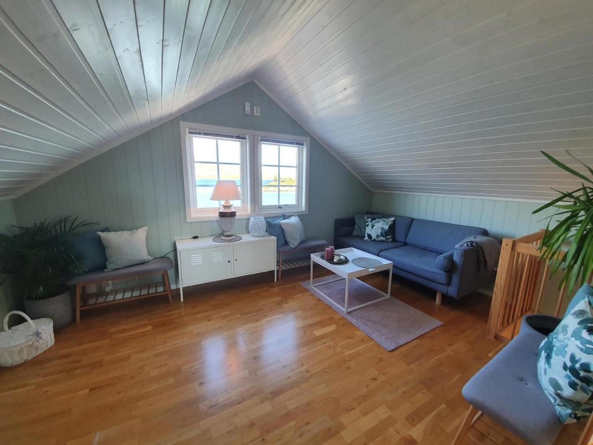 Idyllisk sjøhus på Naurstad Bodö Exteriör bild